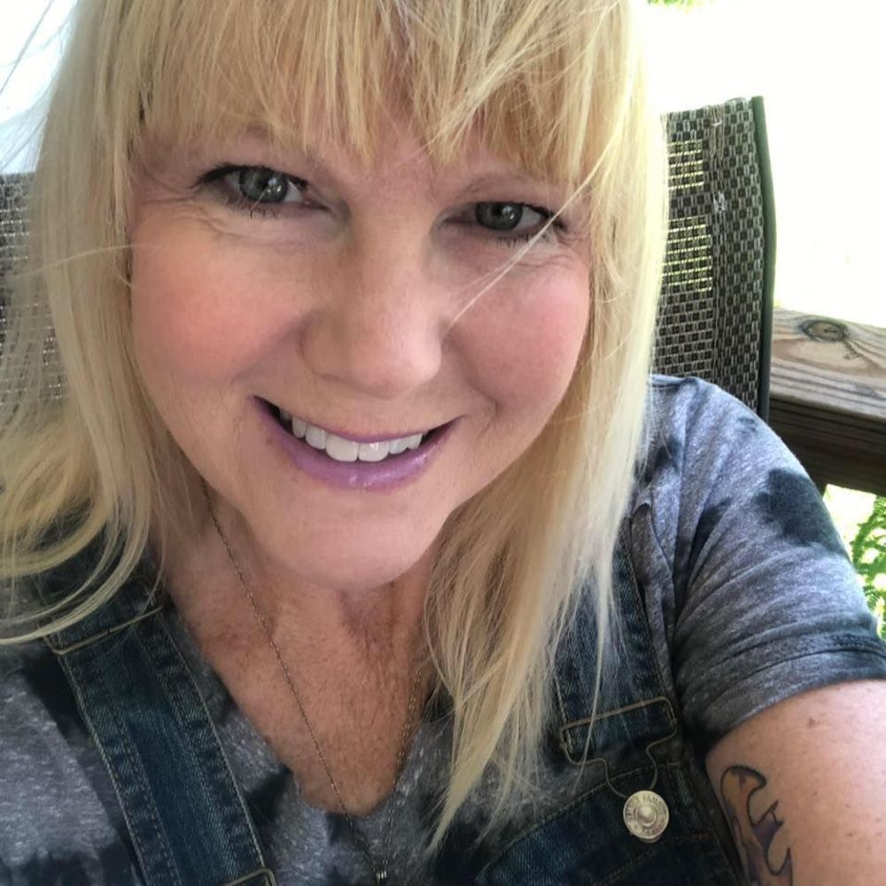 Meet your Posher, Kimberly